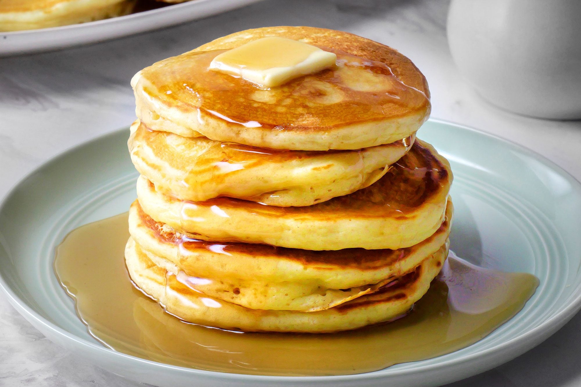Perché i pancake non vengono rotondi | Pancake impilati con sciroppo d'acero