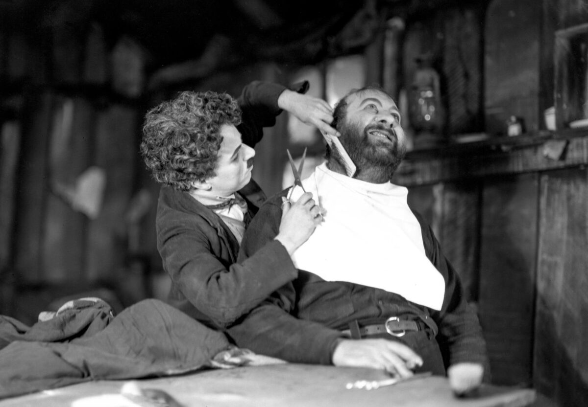 Perché i vecchi film sembrano accelerati | Charlie Chaplin in un'immagine di La febbre dell'oro
